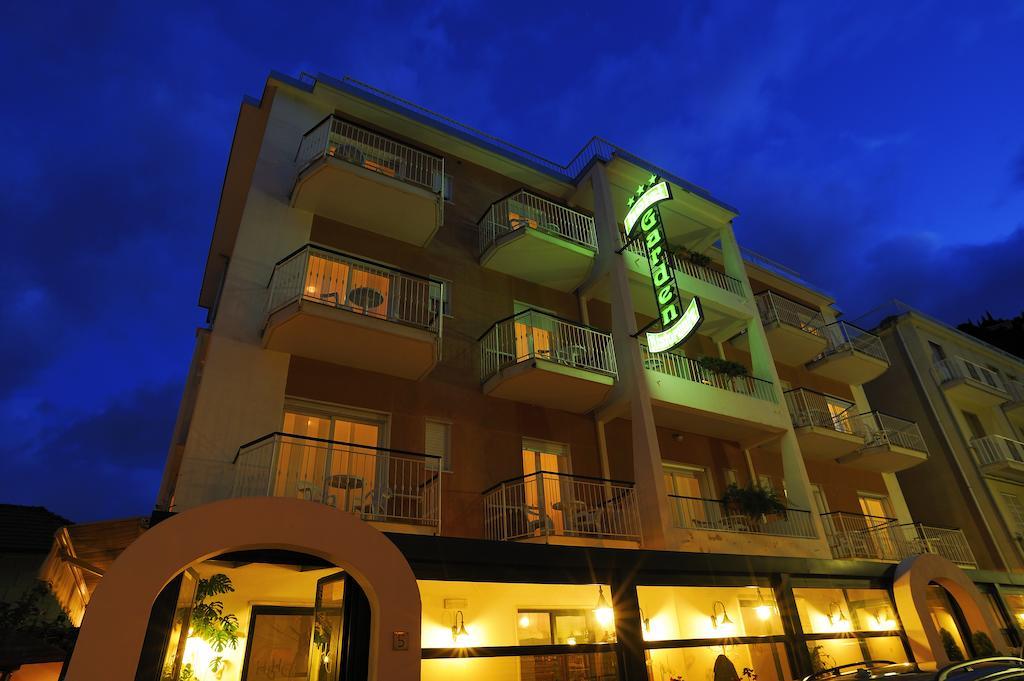 Hotel Garden 라이구에글리아 외부 사진