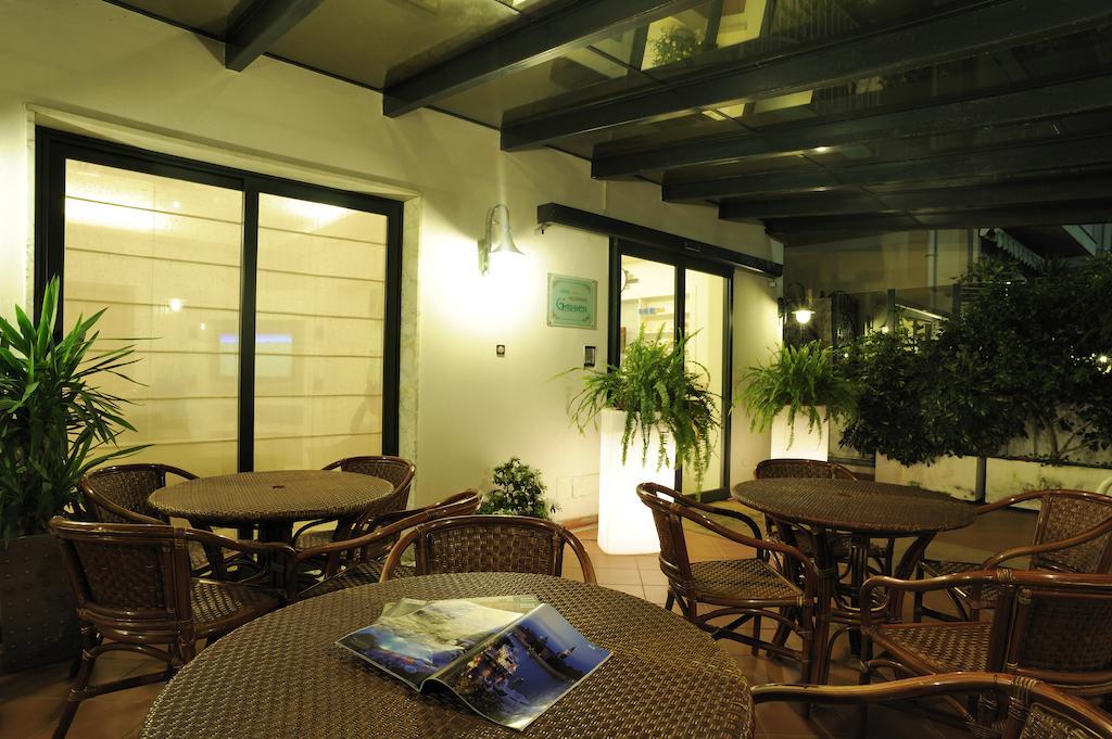 Hotel Garden 라이구에글리아 외부 사진